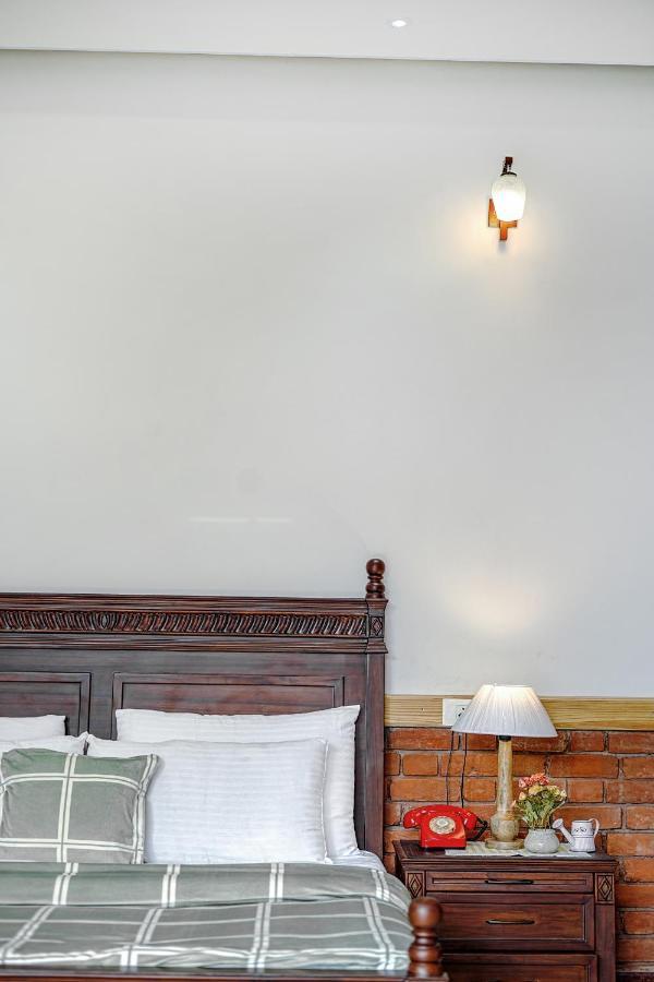 Saffronstays Woodpeckers Villa, Dehradun Rājpur Dış mekan fotoğraf