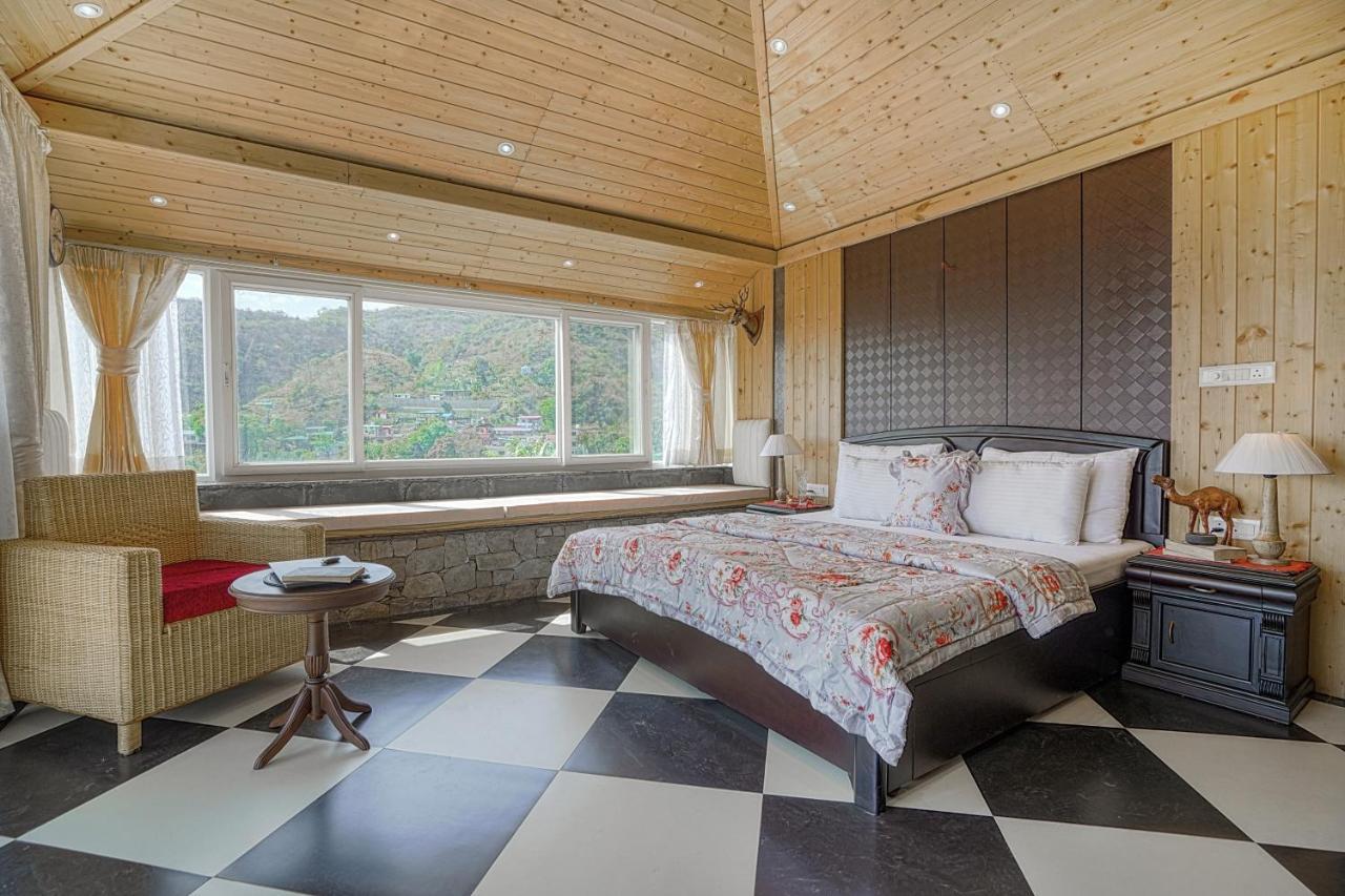 Saffronstays Woodpeckers Villa, Dehradun Rājpur Dış mekan fotoğraf