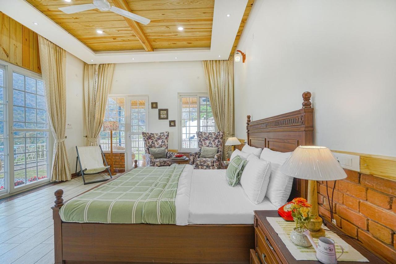 Saffronstays Woodpeckers Villa, Dehradun Rājpur Dış mekan fotoğraf