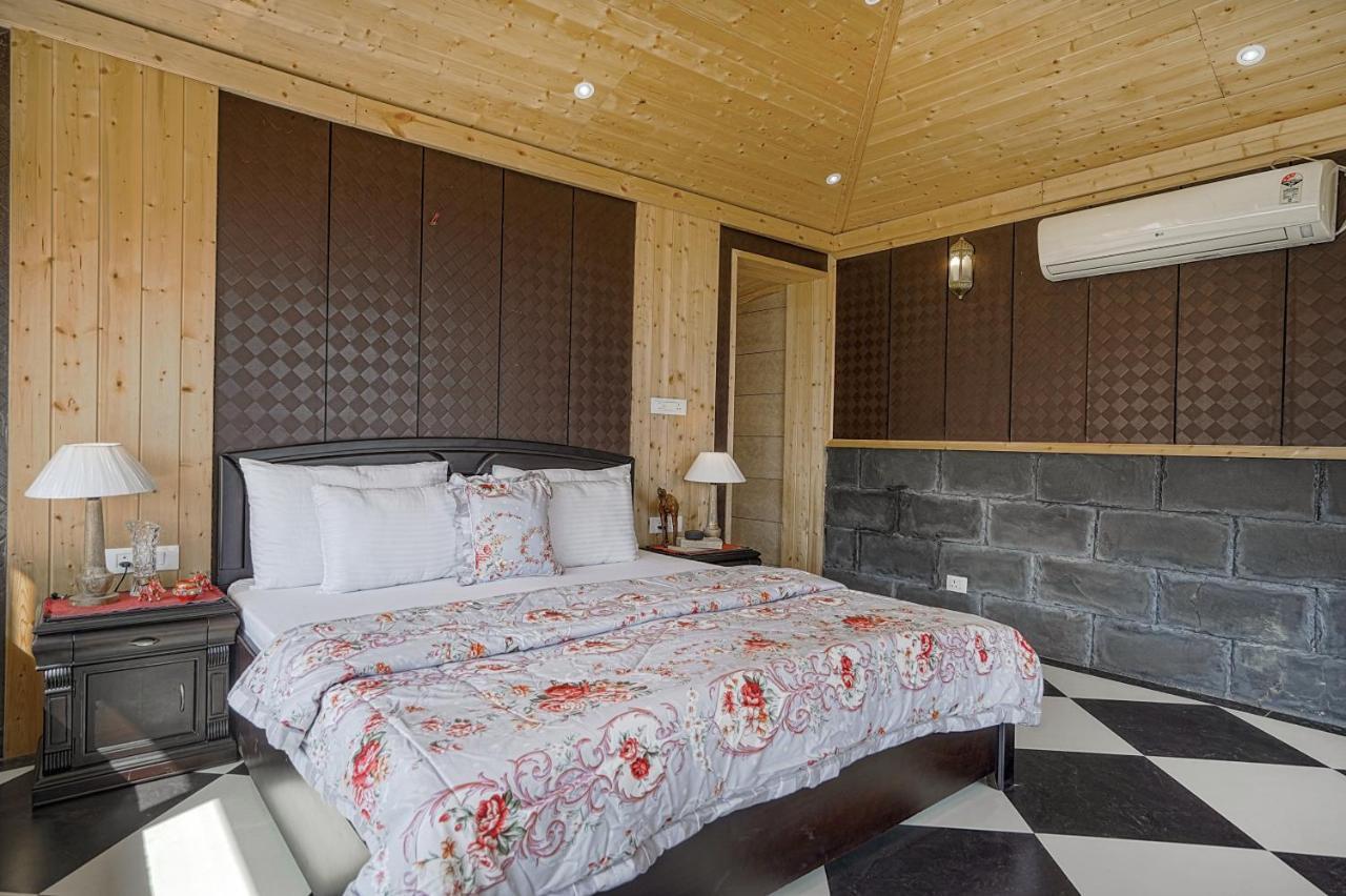 Saffronstays Woodpeckers Villa, Dehradun Rājpur Dış mekan fotoğraf