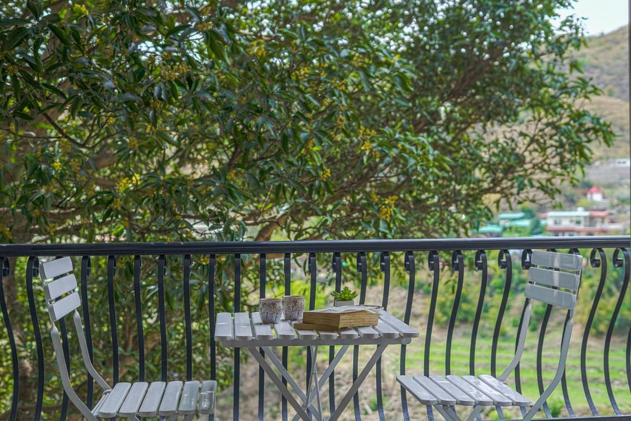 Saffronstays Woodpeckers Villa, Dehradun Rājpur Dış mekan fotoğraf