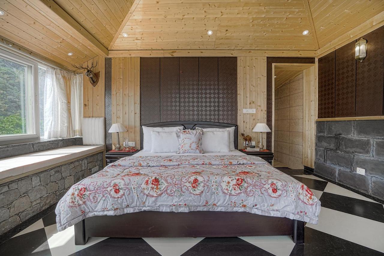 Saffronstays Woodpeckers Villa, Dehradun Rājpur Dış mekan fotoğraf