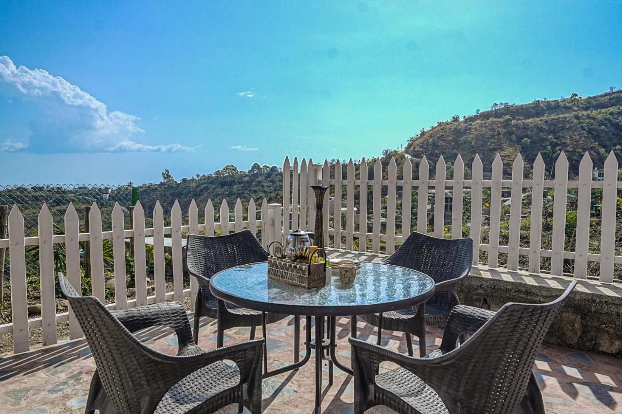 Saffronstays Woodpeckers Villa, Dehradun Rājpur Dış mekan fotoğraf